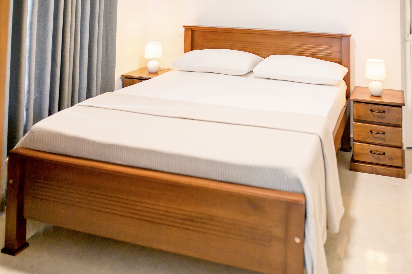 Second queen bedroom